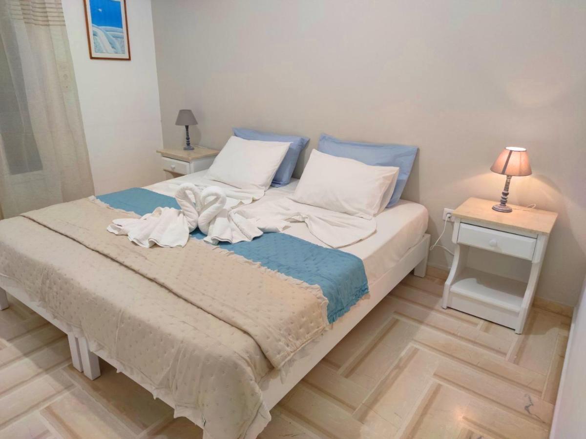 Ayeri Hotel Páros Extérieur photo