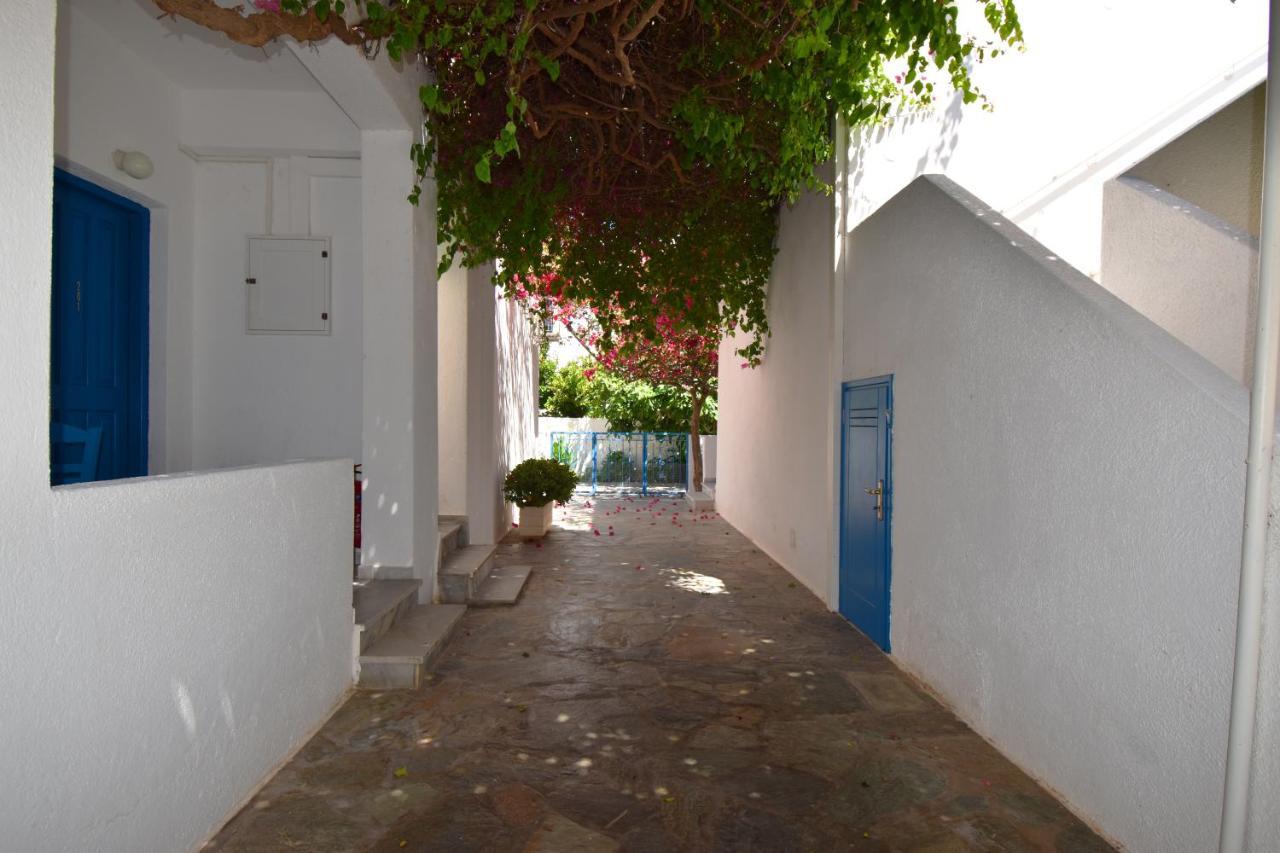 Ayeri Hotel Páros Extérieur photo