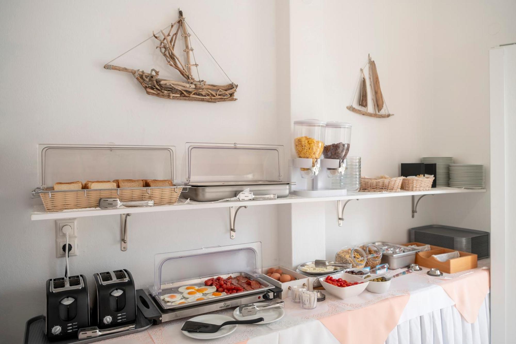 Ayeri Hotel Páros Extérieur photo